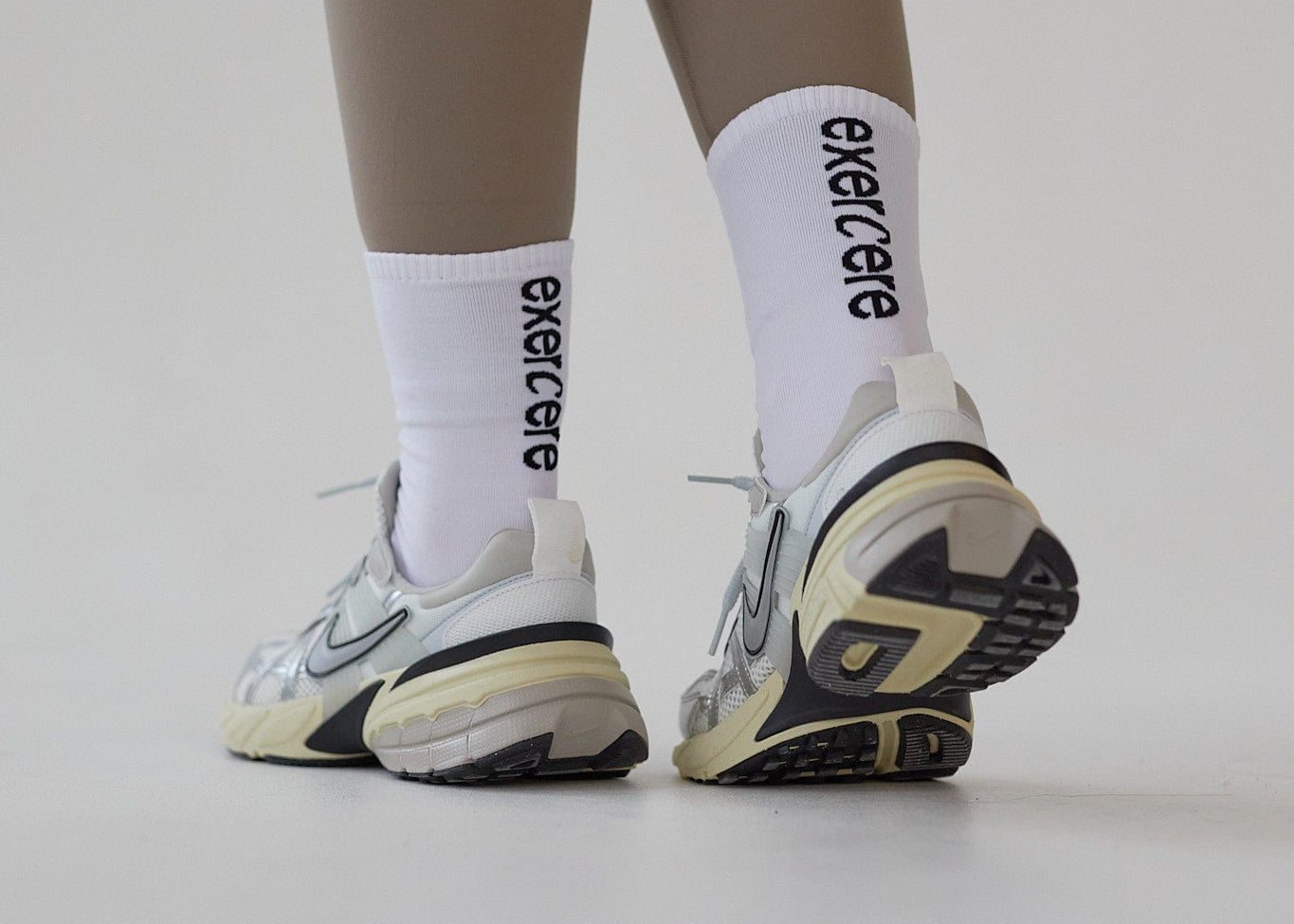 Exercere Socks One Size Performance Socks - White